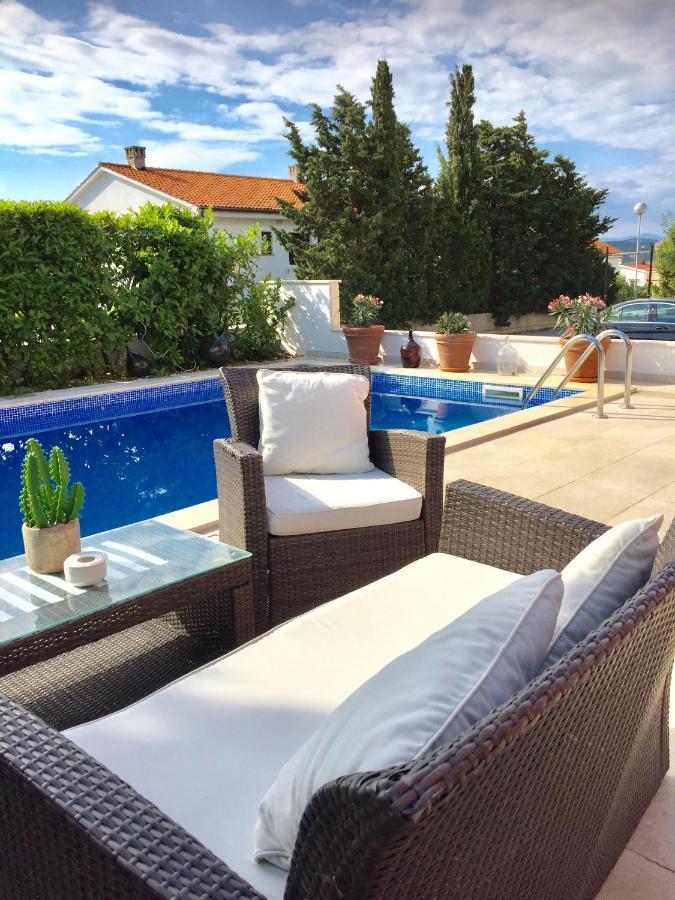 Apartments Mare Punat Exterior foto