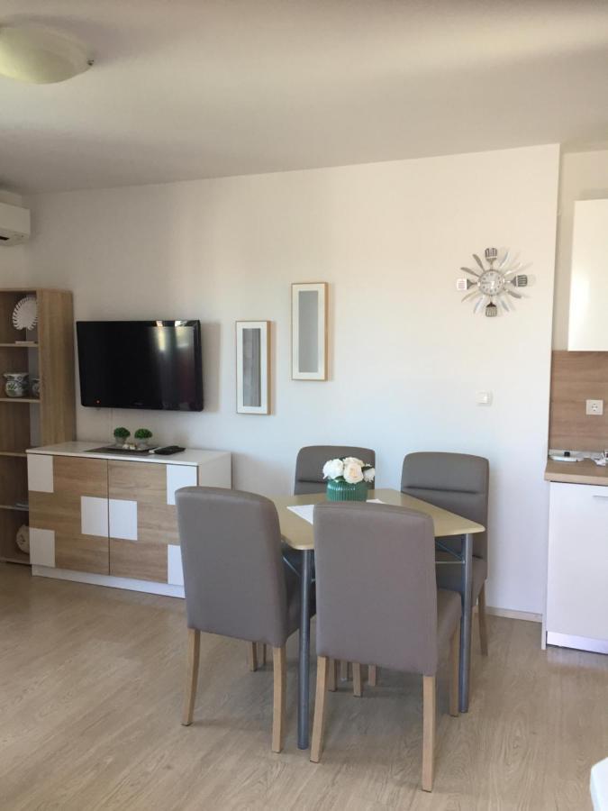 Apartments Mare Punat Exterior foto